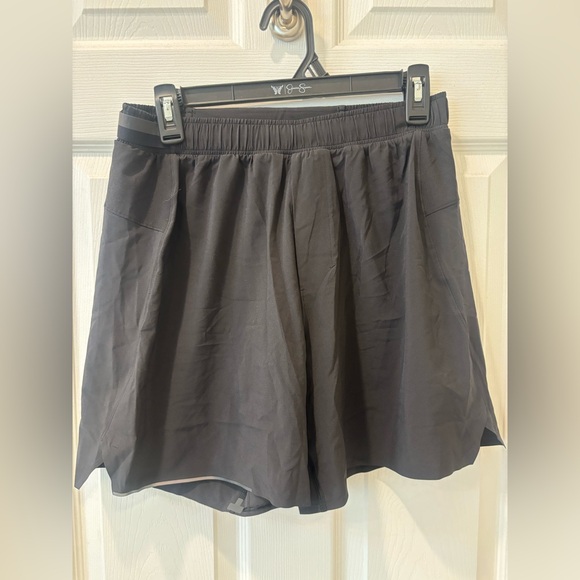 Mens‎ Black Lululemon Shorts - Picture 1 of 5